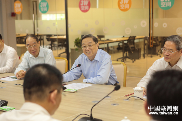 cɰꄓI͘I͌M˽Մ