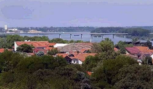 2016年5月,貝爾格萊的普平大橋,普平大橋是中國企業在歐洲承建的第一個大橋項目。