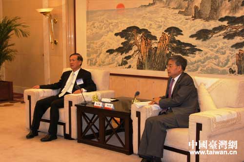 郭樹清省長會見賴正鎰理事長 郭樹清省長會見賴正鎰理事長