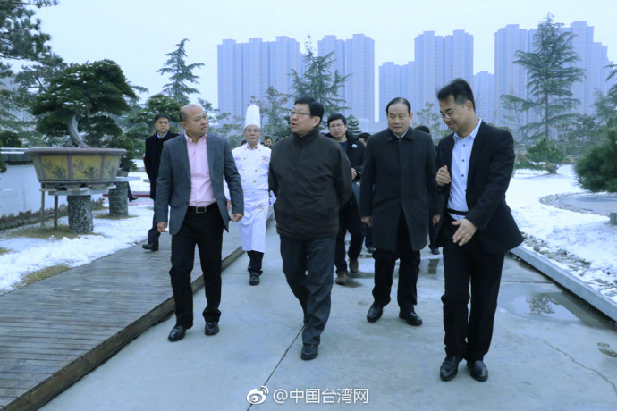 陳德銘走訪西安臺企“御品軒” 帶來春節的暖心問候 陳德銘走訪西安臺企“御品軒” 帶來春節的暖心問候