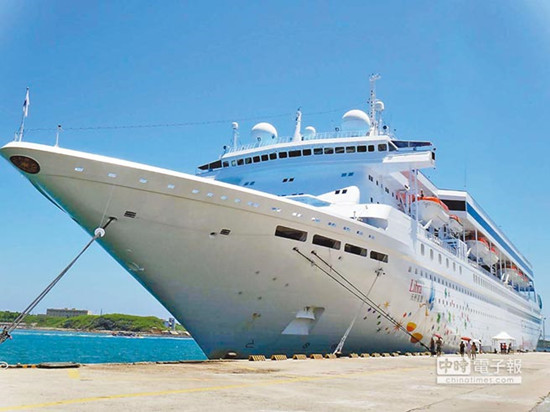 澎湖迎大陸游客盼增包機航點、人員配額(圖)