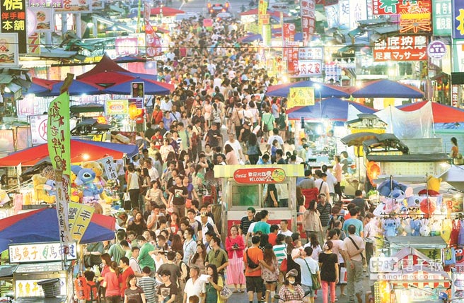 藍綠有差?阿里山、日月潭兩樣情 藍綠有差?阿里山、日月潭兩樣情