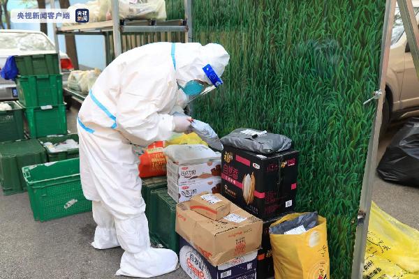 北京勁松:他們用最美背影 書寫戰“疫”故事