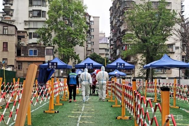 現場直擊|央廣網記者探訪福州核酸采樣工作站新設備