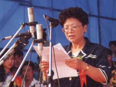 媒體起底楊秀珠13年逃亡路:輾轉多國亡命天涯 媒體起底楊秀珠13年逃亡路:輾轉多國亡命天涯