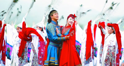 轉型發展,向無限風光奔騰而去 轉型發展,向無限風光奔騰而去