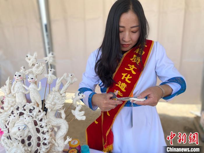 �D���R��÷չʾ����������ˇ�������| �z