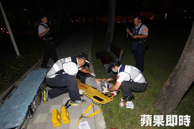 臺灣欠債男自轟頭亡:求前妻幫他照顧母親(組圖) 臺灣欠債男自轟頭亡:求前妻幫他照顧母親(組圖)