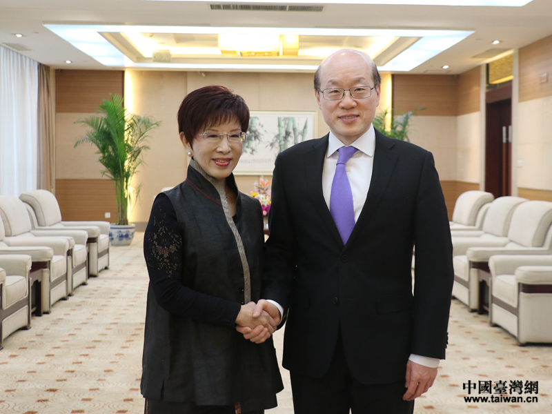 中共中央臺辦、國務院臺辦主任劉結一會見中國國民黨前主席洪秀柱 中共中央臺辦、國務院臺辦主任劉結一會見中國國民黨前主席洪秀柱